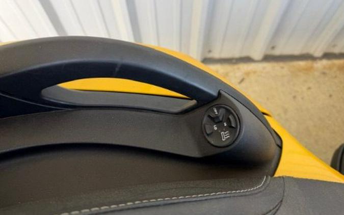 2013 Can-Am Spyder® RT-S SE5