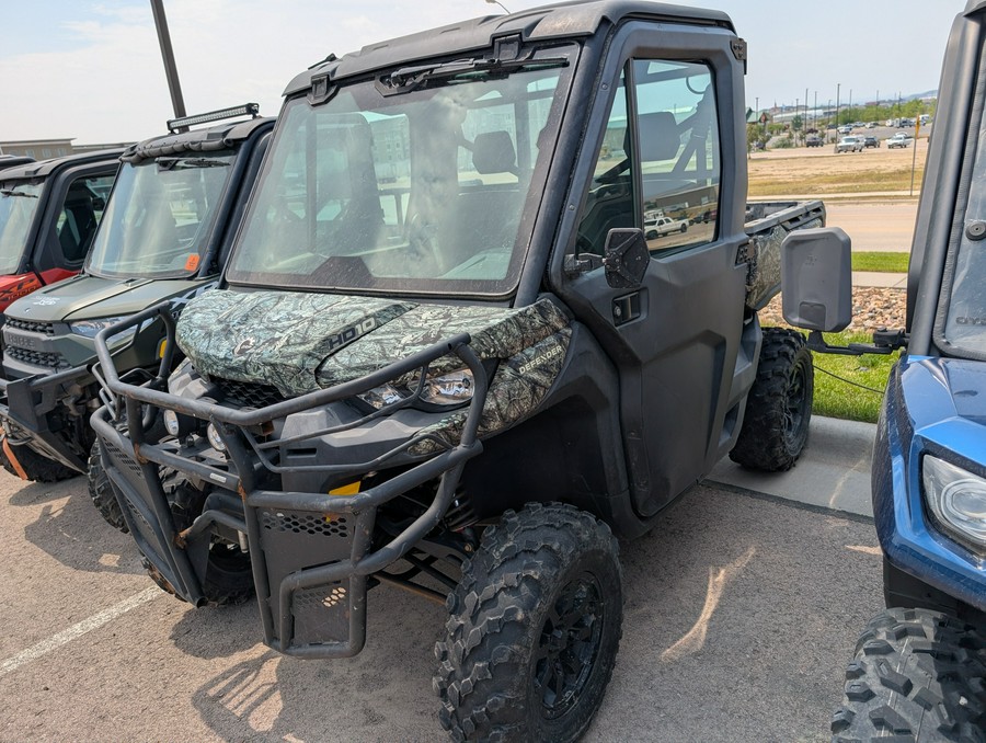 2019 Can-Am Defender XT CAB HD10
