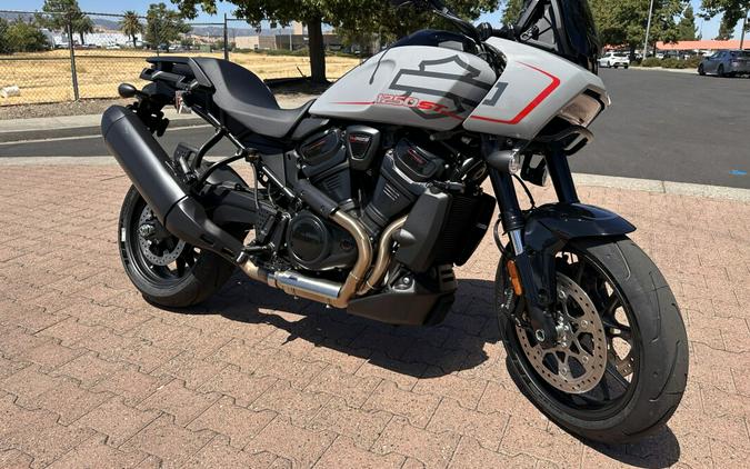RA1250ST 2025 Pan America® 1250 ST