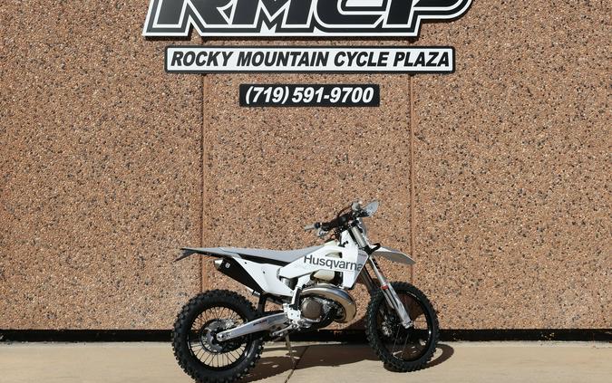 2027 Husqvarna TE 300 Pro