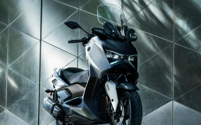 2024 Yamaha XMAX