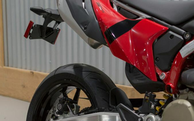 2025 Ducati Hypermotard 698 Mono Ducati Red 698 Mono RVE Graffiti