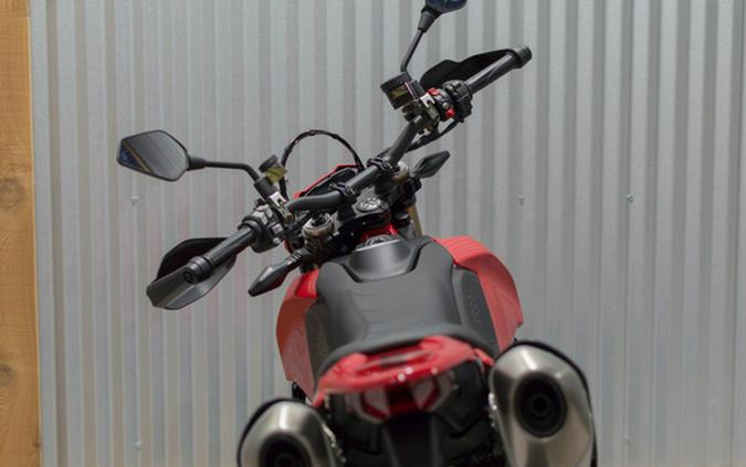 2025 Ducati Hypermotard 698 Mono Ducati Red 698 Mono RVE Graffiti