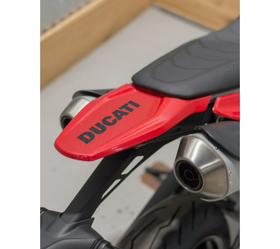 2025 Ducati Hypermotard 698 Mono Ducati Red 698 Mono RVE Graffiti