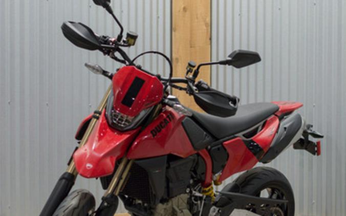 2025 Ducati Hypermotard 698 Mono Ducati Red 698 Mono RVE Graffiti