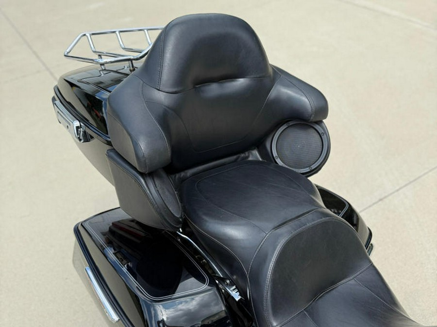 2015 Harley-Davidson® FLHTCUL - Electra Glide® Ultra Classic® Low