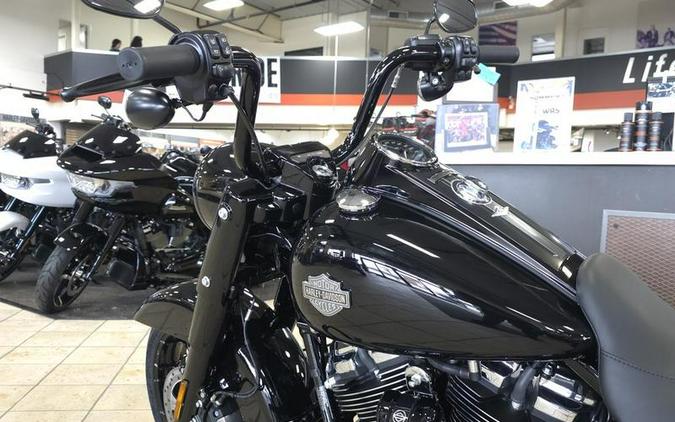 2025 Harley-Davidson® FLHRXS - Road King® Special