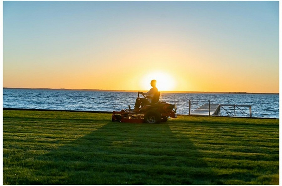 2023 Gravely ZT HD 52" 991270