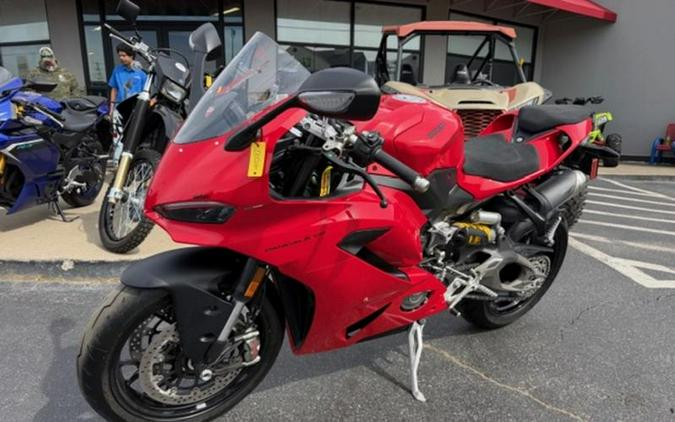 2025 Ducati Panigale V2