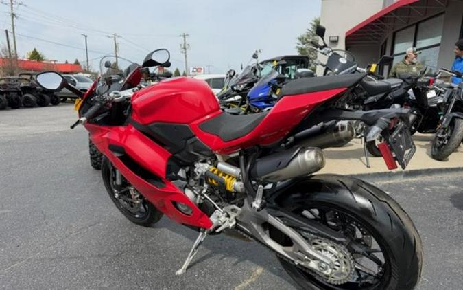 2025 Ducati Panigale V2