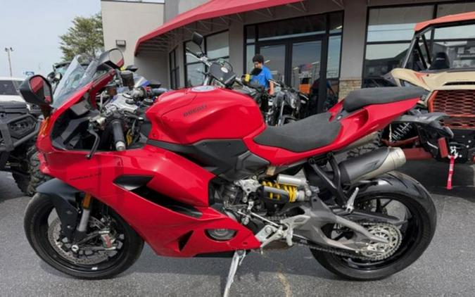 2025 Ducati Panigale V2