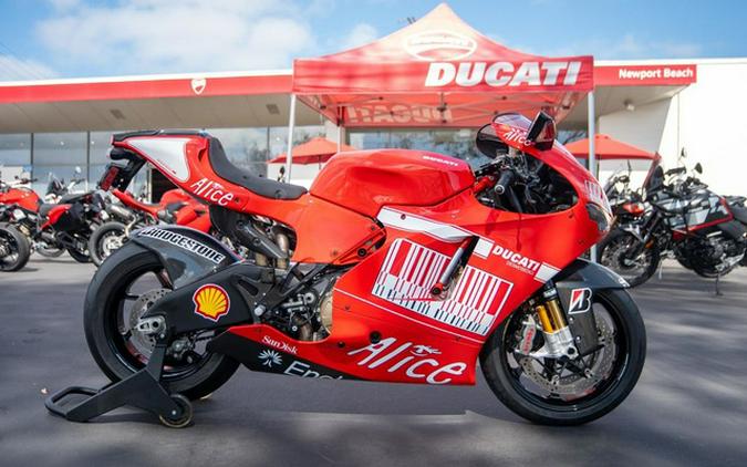 2008 Ducati DESMOSEDICI RR
