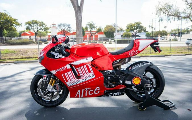 2008 Ducati DESMOSEDICI RR