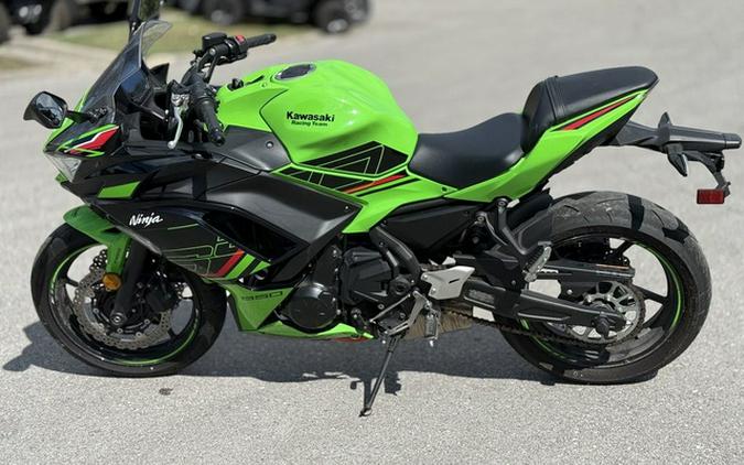 2024 Kawasaki Ninja 650 KRT Edition ABS