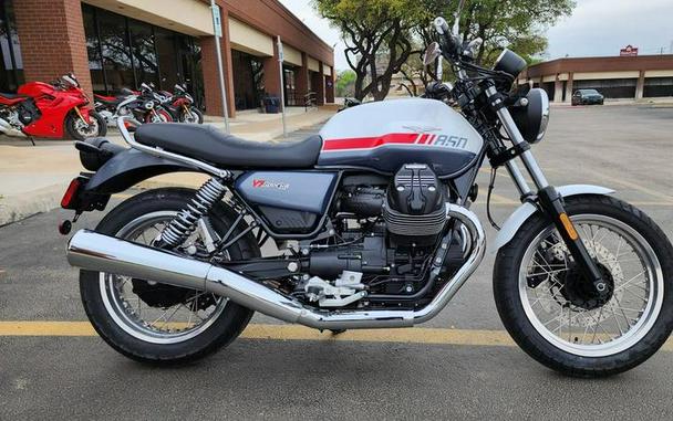 2023 Moto Guzzi V7 Special