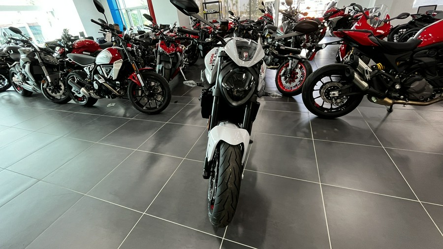 2024 Ducati Monster