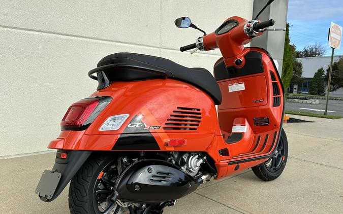 2024 Vespa GTS 300 SUPER SPORT