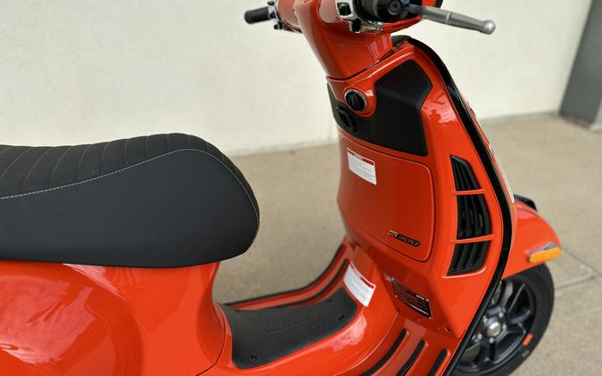 2024 Vespa GTS 300 SUPER SPORT