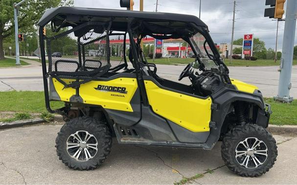 2018 Honda Pioneer 1000-5 Deluxe