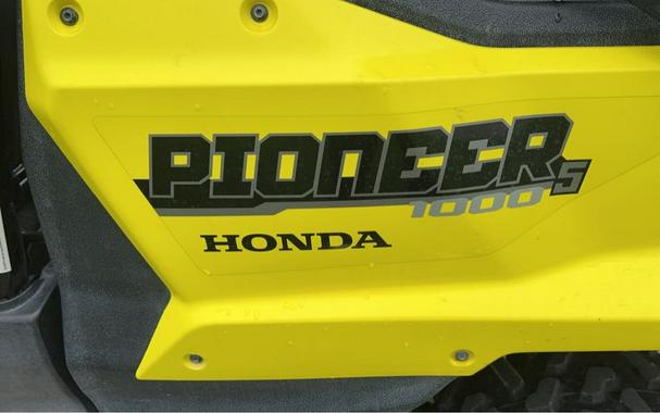 2018 Honda Pioneer 1000-5 Deluxe