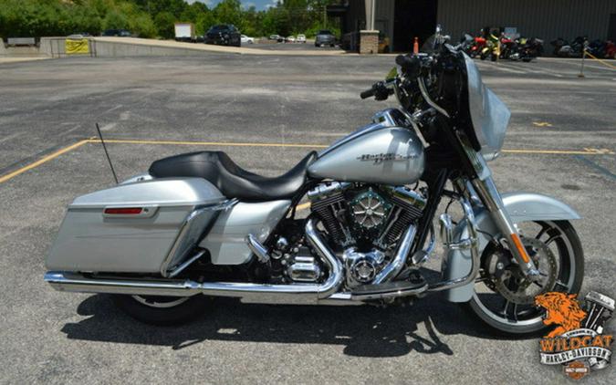 2015 Harley-Davidson FLHXS - Street Glide Special