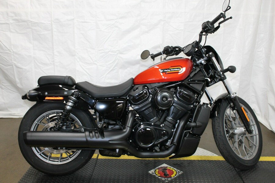 Harley-Davidson® Nightster™ Special 2025 RH975S 84658471 WHISKEY FIRE