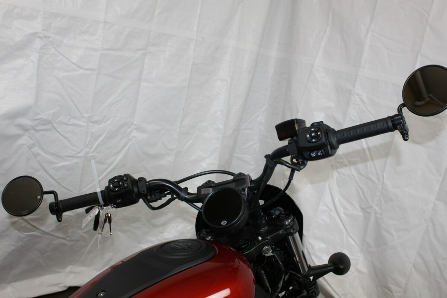 Harley-Davidson® Nightster™ Special 2025 RH975S 84658471 WHISKEY FIRE