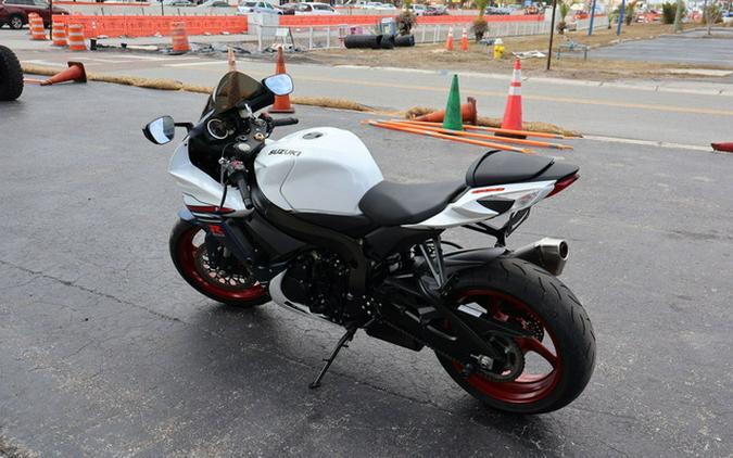 2025 Suzuki GSX-R 600