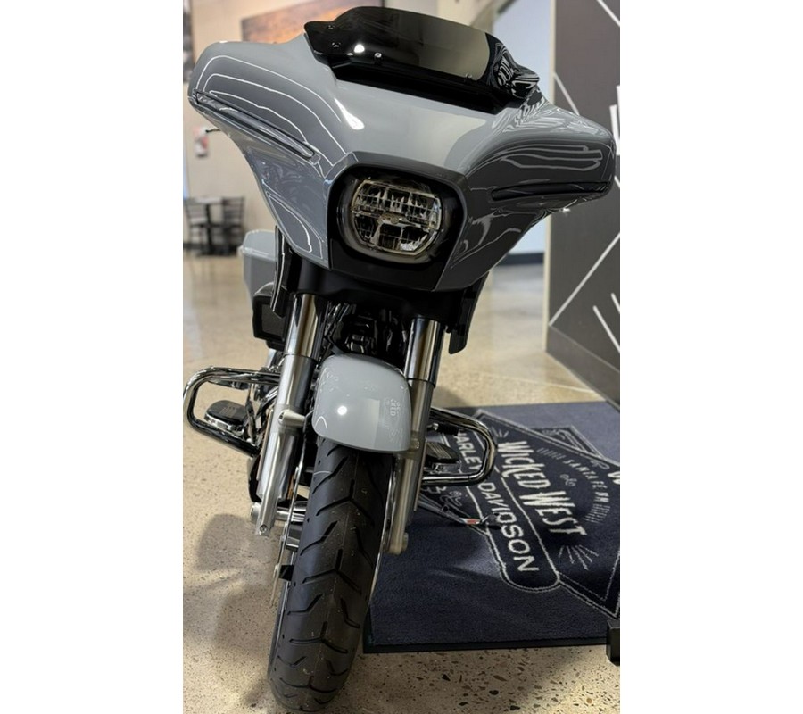2026 Harley-Davidson® FLHX - Street Glide®