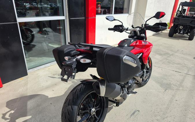 2016 Ducati Hypermotard 939 Red
