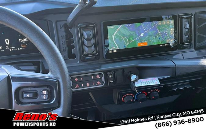 2027 Can-Am Defender XU MAX Limited CAB HD11