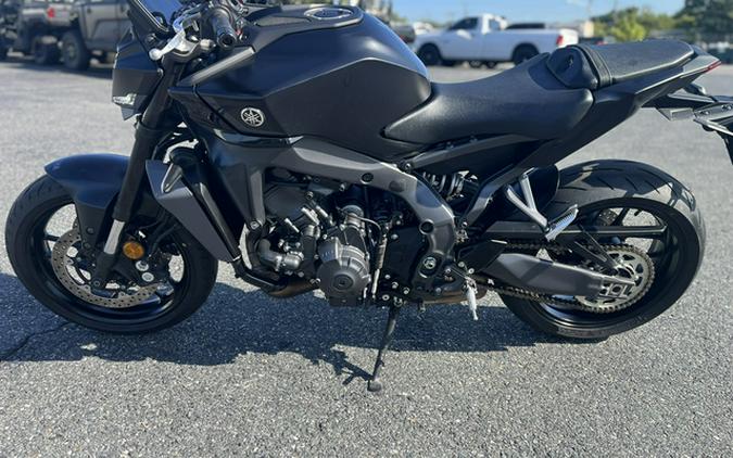 2025 Yamaha MT 09