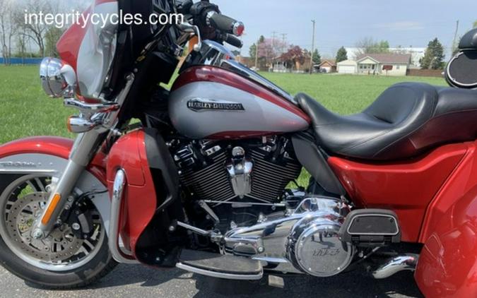 2019 Harley-Davidson® FLHTCUTG - Tri Glide® Ultra