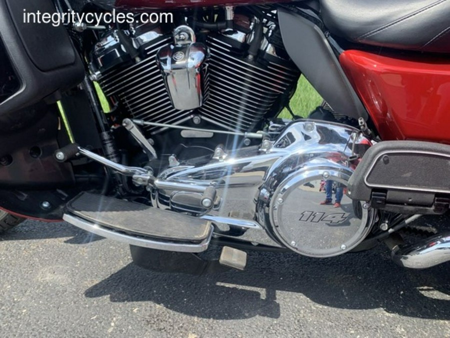 2019 Harley-Davidson® FLHTCUTG - Tri Glide® Ultra