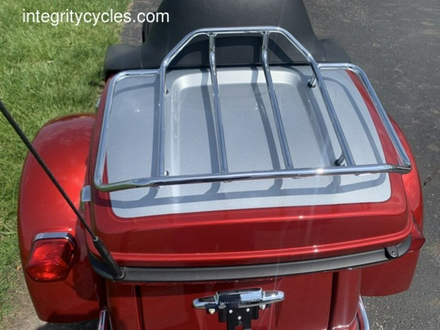 2019 Harley-Davidson® FLHTCUTG - Tri Glide® Ultra