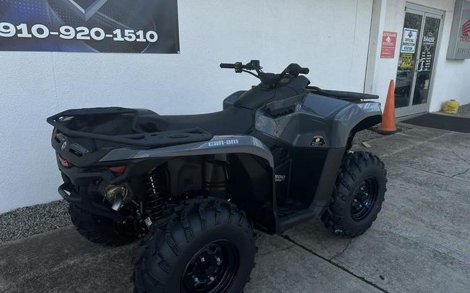 2024 Can-Am® OUTL DPS 500
