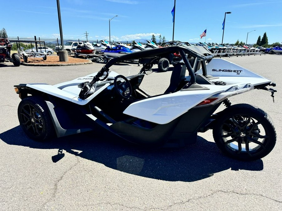 2023 Polaris Slingshot® Slingshot® S Manual