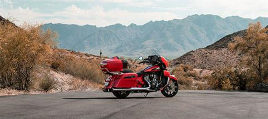 2020 Indian Motorcycle Roadmaster® Dark Horse®