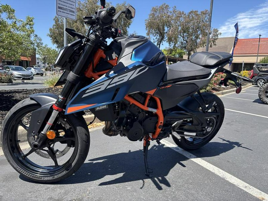 2026 KTM 390 Duke