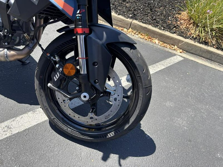 2026 KTM 390 Duke