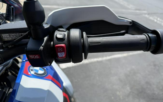 2025 BMW Motorrad R 1300 GS Racing Blue Metallic