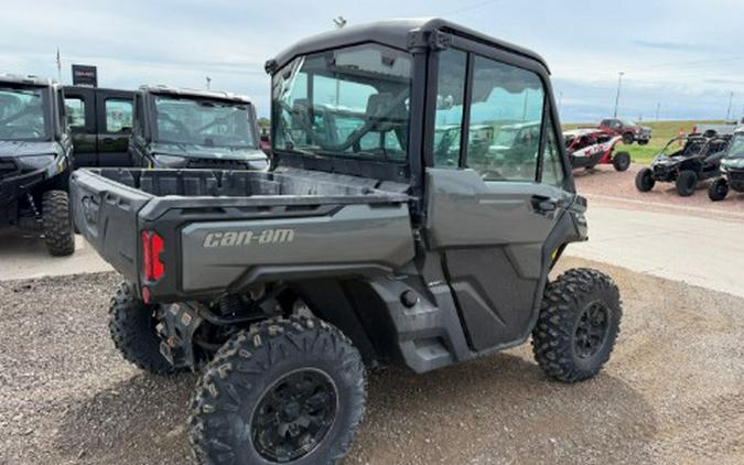 2023 Can-Am Defender Limited