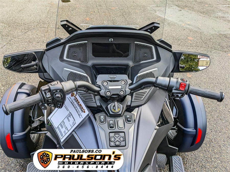 2022 Can-Am™ Spyder RT Sea-To-Sky