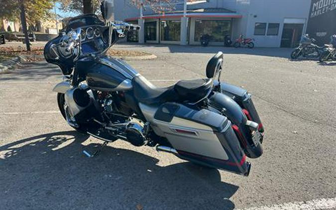 2019 Harley-Davidson CVO™ Street Glide®