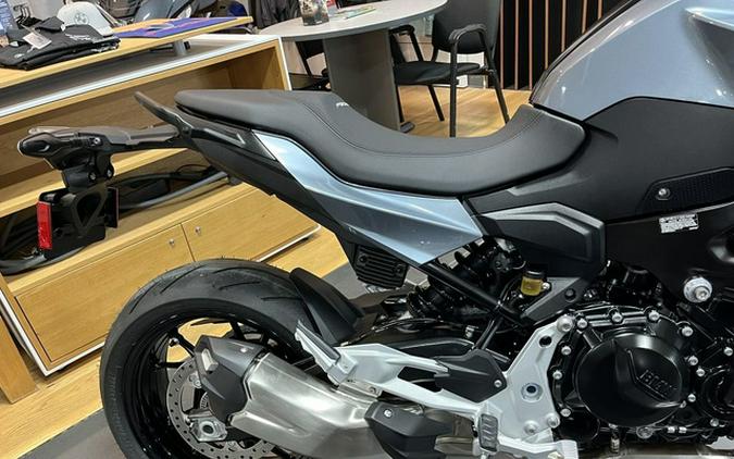 2023 BMW F 900 R Exclusive