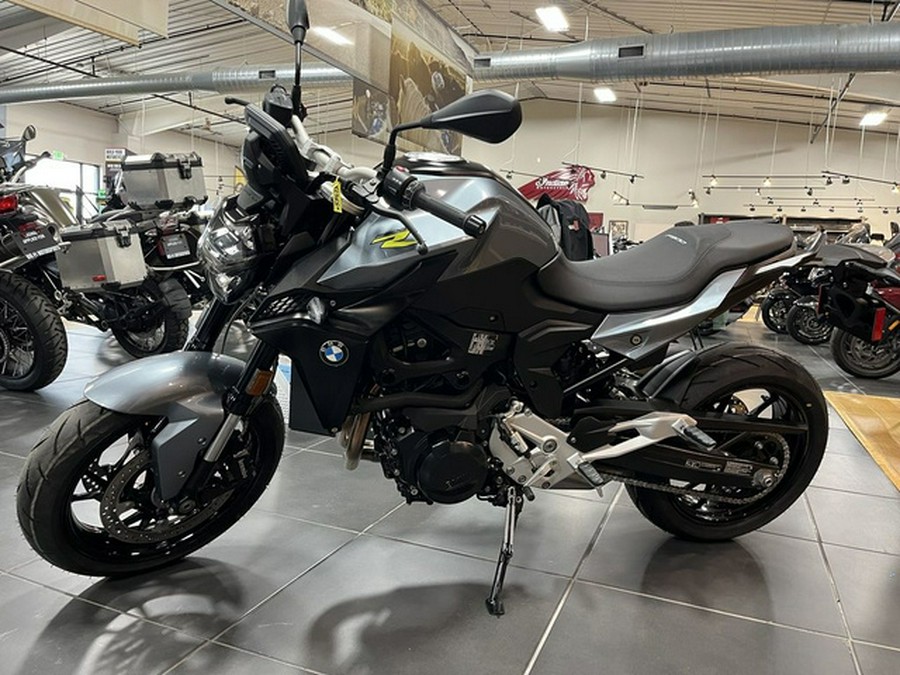 2023 BMW F 900 R Exclusive