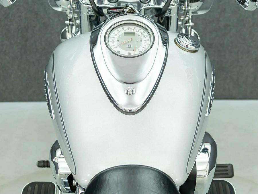 2009 YAMAHA XV1700 ROAD STAR 1700 SILVERADO