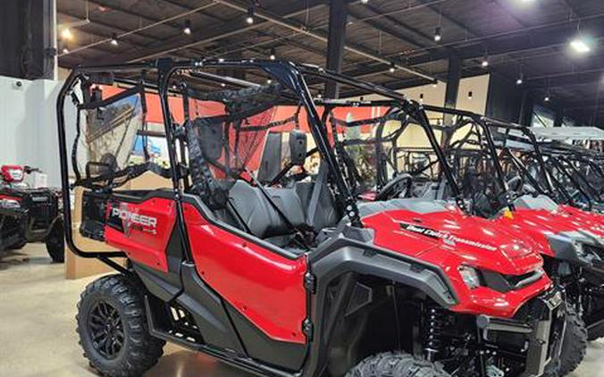 2025 Honda Pioneer 1000-5 Deluxe