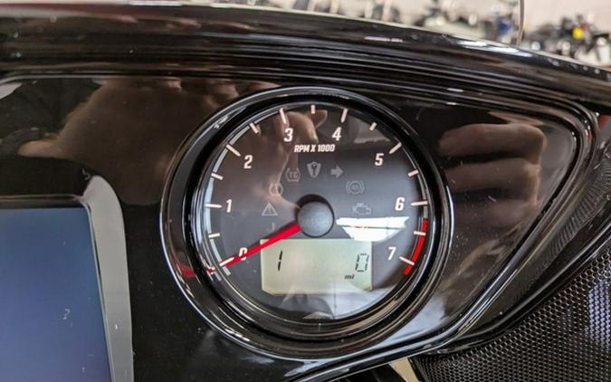 2026 Indian Chieftain Powerplus Dark Horse 112 W/Powerband C