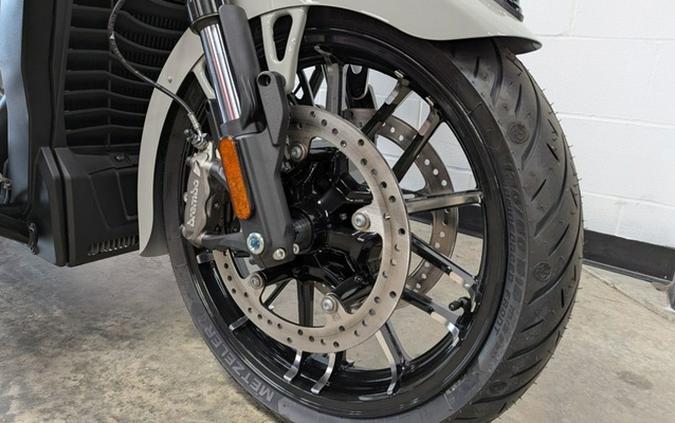 2026 Indian Chieftain Powerplus Dark Horse 112 W/Powerband C